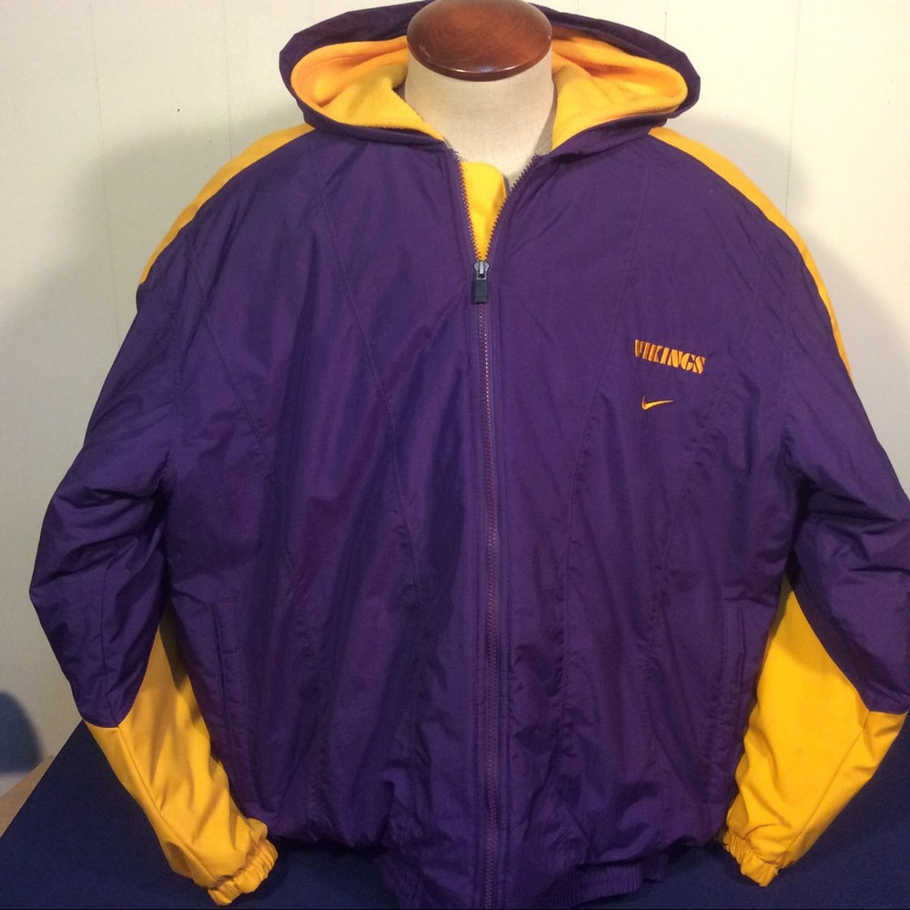 Nike Minnesota Vikings quilted Jacket Men’s Size XL